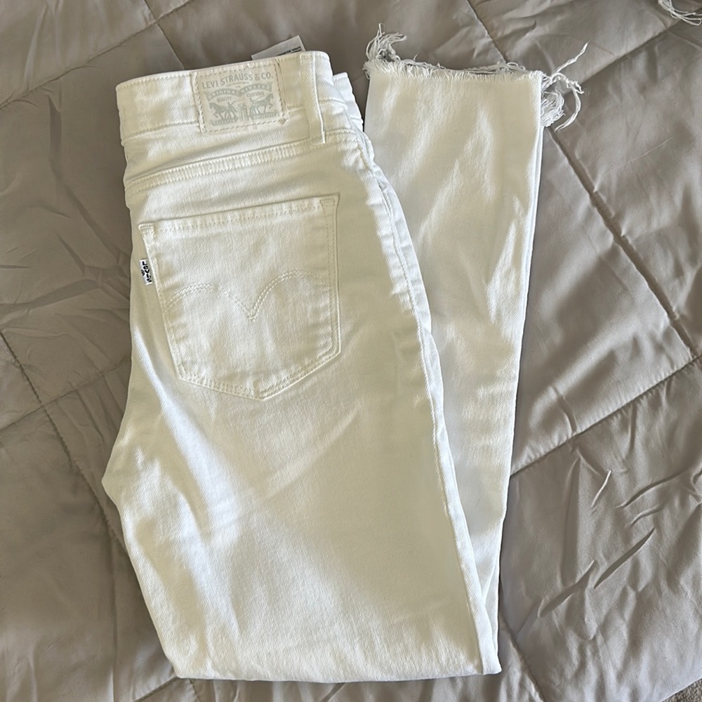 Women’s 721 Levi’s white high rise skinny jeans
